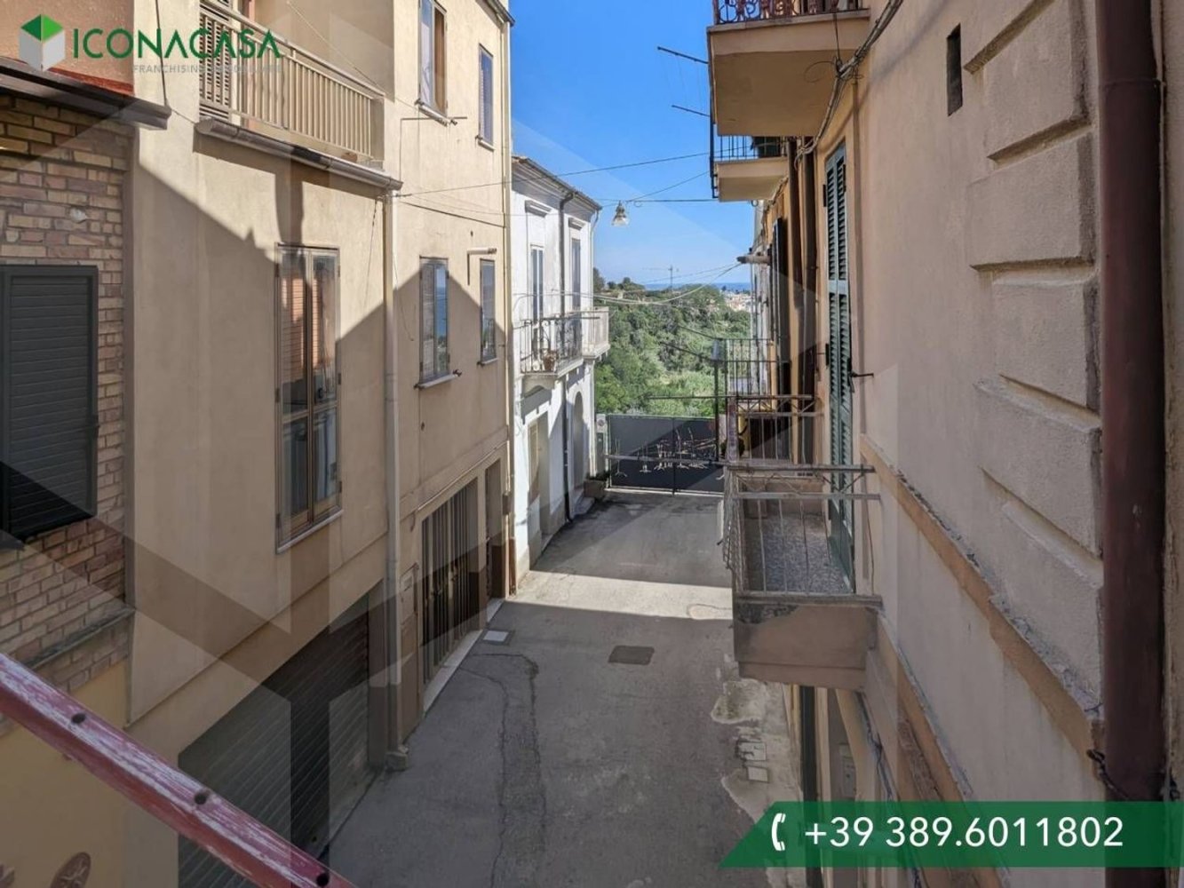 4 rooms House in Vasto, Italy No. 26852