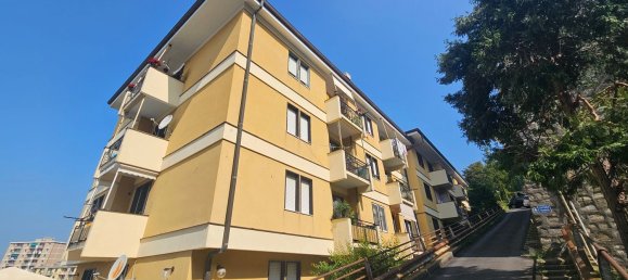 5 bedrooms Apartment in Genoa, Italy No. 341922 2