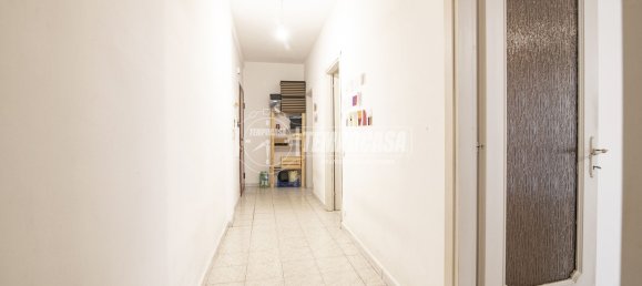 2 rooms Apartment in Senago, Italy No. 274429 7