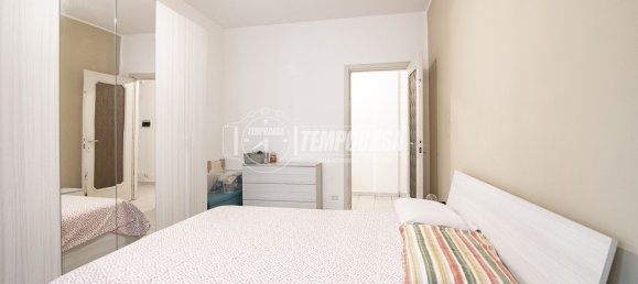 2 rooms Apartment in Senago, Italy No. 274429 24