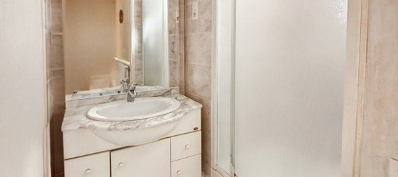 2 bedrooms House in Le Creusot, France No. 271673 14