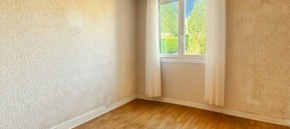 2 bedrooms House in Le Creusot, France No. 271673 12