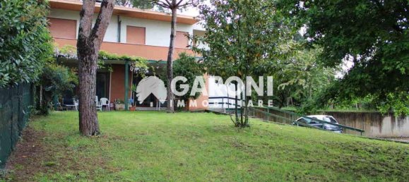 4 bedrooms Villa in Faenza, Italy No. 111783 12