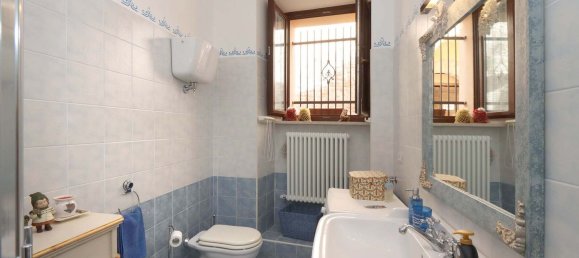 4-salle Maison à Nocera Umbra, Italy No. 108809 16