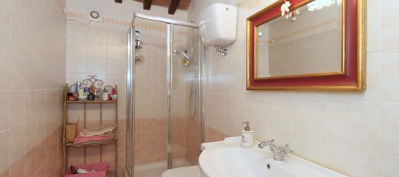 4-salle Maison à Nocera Umbra, Italy No. 108809 18