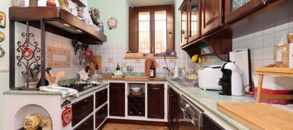 4-salle Maison à Nocera Umbra, Italy No. 108809 2