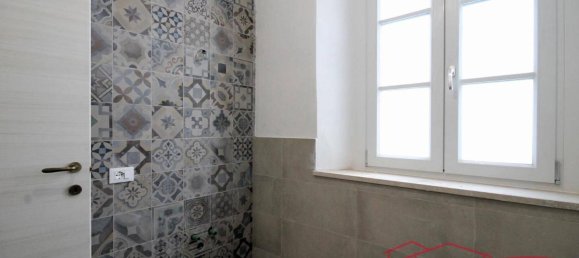 3 bedrooms Apartment in Capannori, Italy No. 42724 16