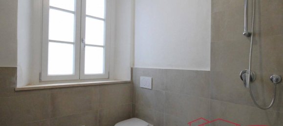 3 bedrooms Apartment in Capannori, Italy No. 42724 15