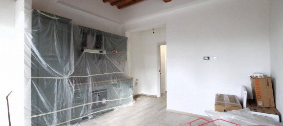 3 bedrooms Apartment in Capannori, Italy No. 42724 13