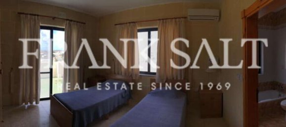 Квартира с 2 спальнями в Айнсилем, Мальта № 5577 7