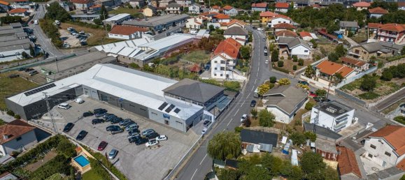 285m² Warehouse in Fafe, Portugal No. 38727 10