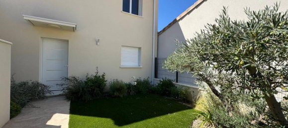 3 bedrooms Villa in Carpentras, France No. 359246 17