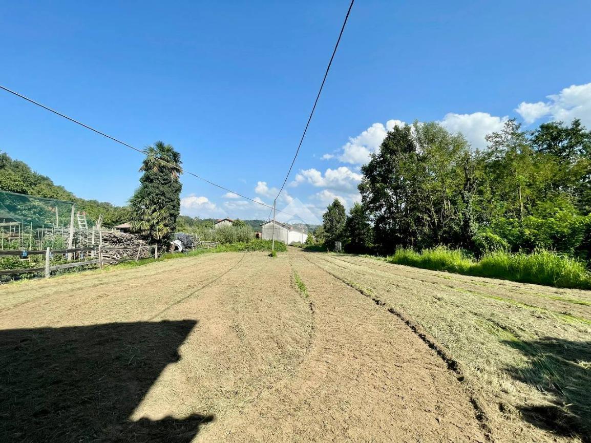 1600m² Land in Castellamonte, Italy No. 22293