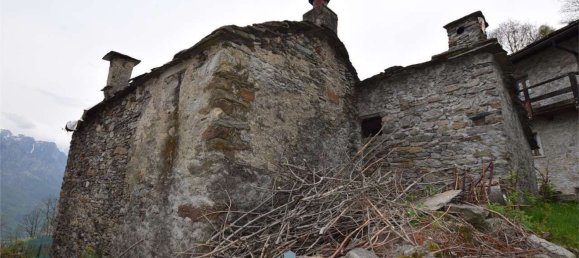 6 rooms House in Gordona, Italy No. 86057 23