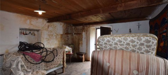 6 rooms House in Gordona, Italy No. 86057 17