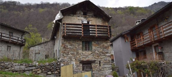 6 rooms House in Gordona, Italy No. 86057 4