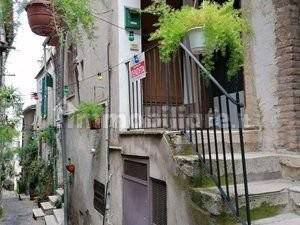2 bedrooms Apartment in Scandriglia, Italy No. 202265