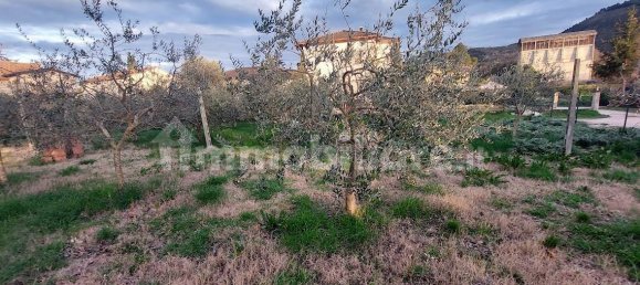 900m² Land in Spoleto, Italy No. 107544 7