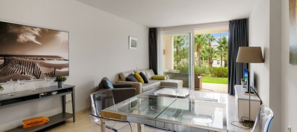 2 bedrooms Apartment in Casares, Spain No. 57947 2