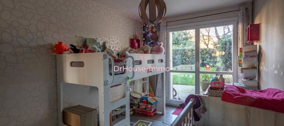 2 bedrooms Apartment in Mantes-la-Jolie, France No. 126410 11