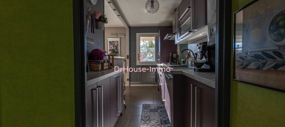 2 bedrooms Apartment in Mantes-la-Jolie, France No. 126410 7