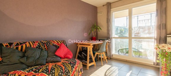 2 bedrooms Apartment in Mantes-la-Jolie, France No. 126410 9