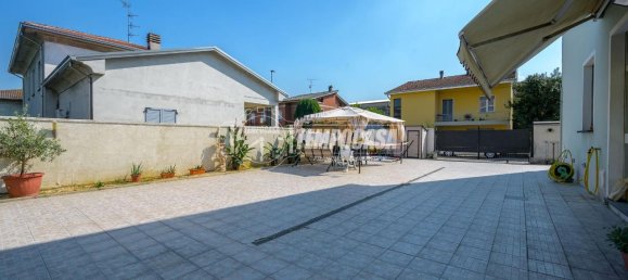 5 rooms House in Fontanellato, Italy No. 174741 49