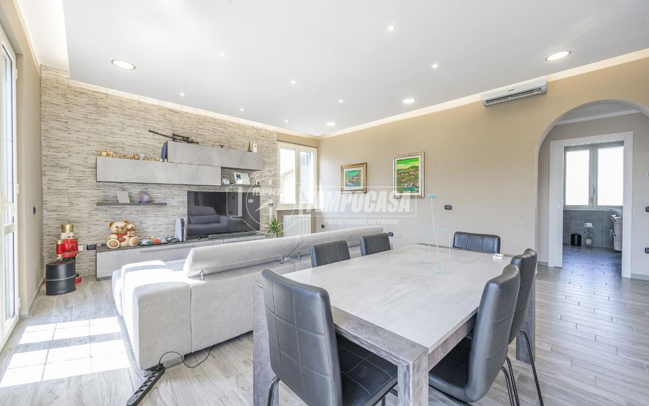 5 rooms House in Fontanellato, Italy No. 174741