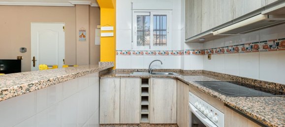 Villa de 3 dormitorios en Alicante, Spain No. 178709 9