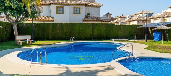 Villa de 3 dormitorios en Alicante, Spain No. 178709 2