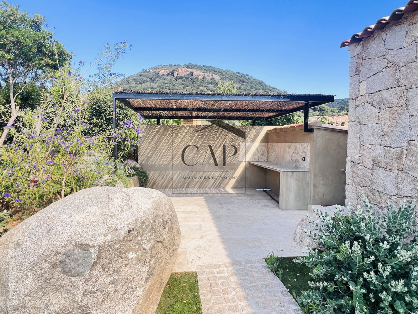 2 bedrooms Land in Zonza, France No. 39186