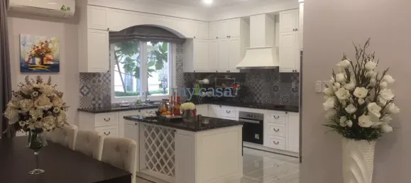 4 bedrooms Land in Ho Chi Minh, Vietnam No. 8103 3