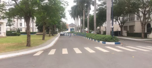 4 bedrooms Land in Ho Chi Minh, Vietnam No. 8103 6