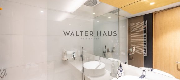 4 Schlafzimmer Doppelhaus in Madrid, Spain, Nr. 73953 35