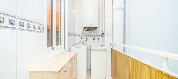 3 rooms Apartment in Barcelona, Spain No. 404 11