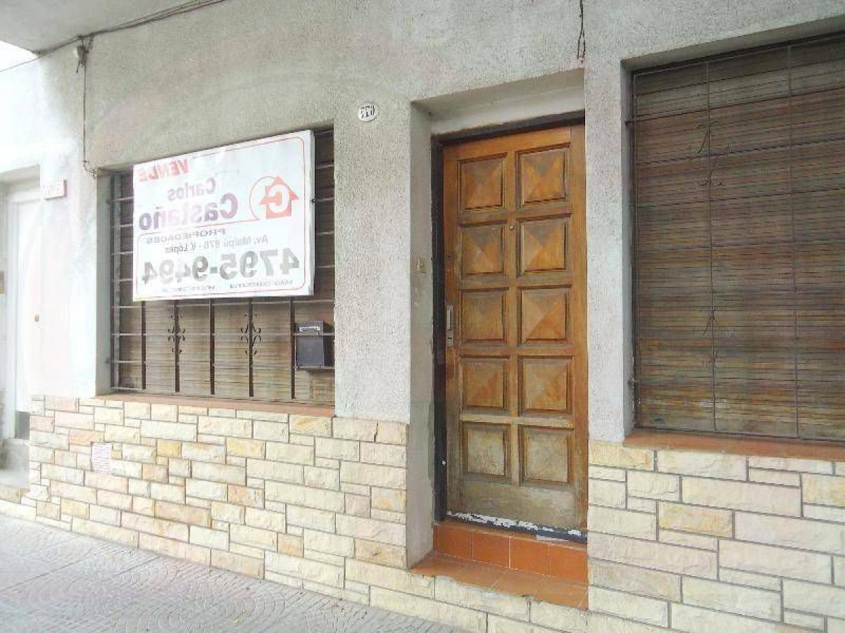 2 bedrooms House in Vicente Lopez, Argentina No. 12199