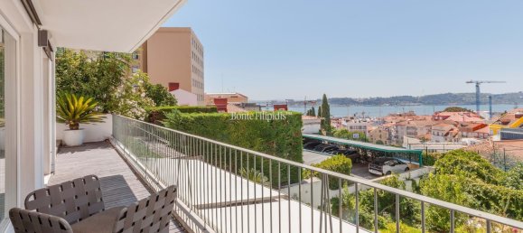 3 bedrooms Penthouse in Lisbon, Portugal No. 213075 16