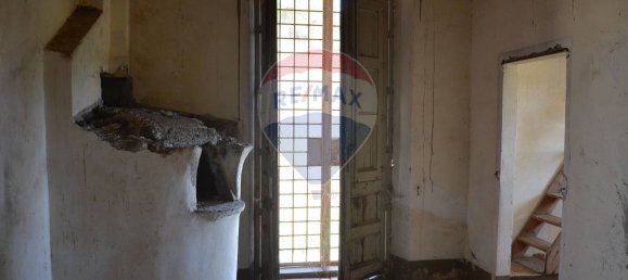 Casa de 10 habitaciónes en Adrano, Italy No. 305593 11