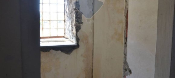 Casa de 10 habitaciónes en Adrano, Italy No. 305593 12