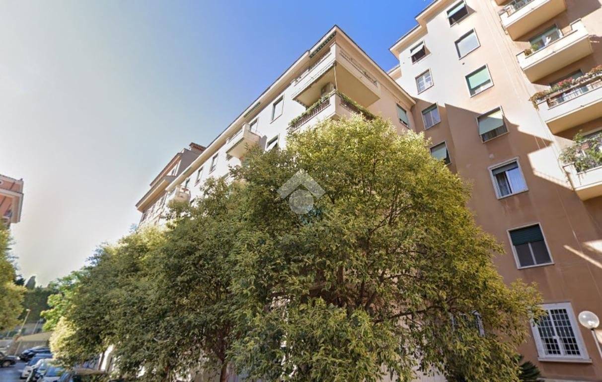 2 bedrooms Apartment in Rome, Italy No. 54018