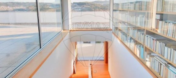 4 bedrooms House in Guimaraes, Portugal No. 42542 14