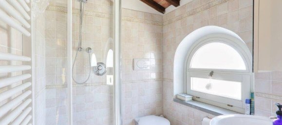 10 rooms House in Campiglia Marittima, Italy No. 178354 25