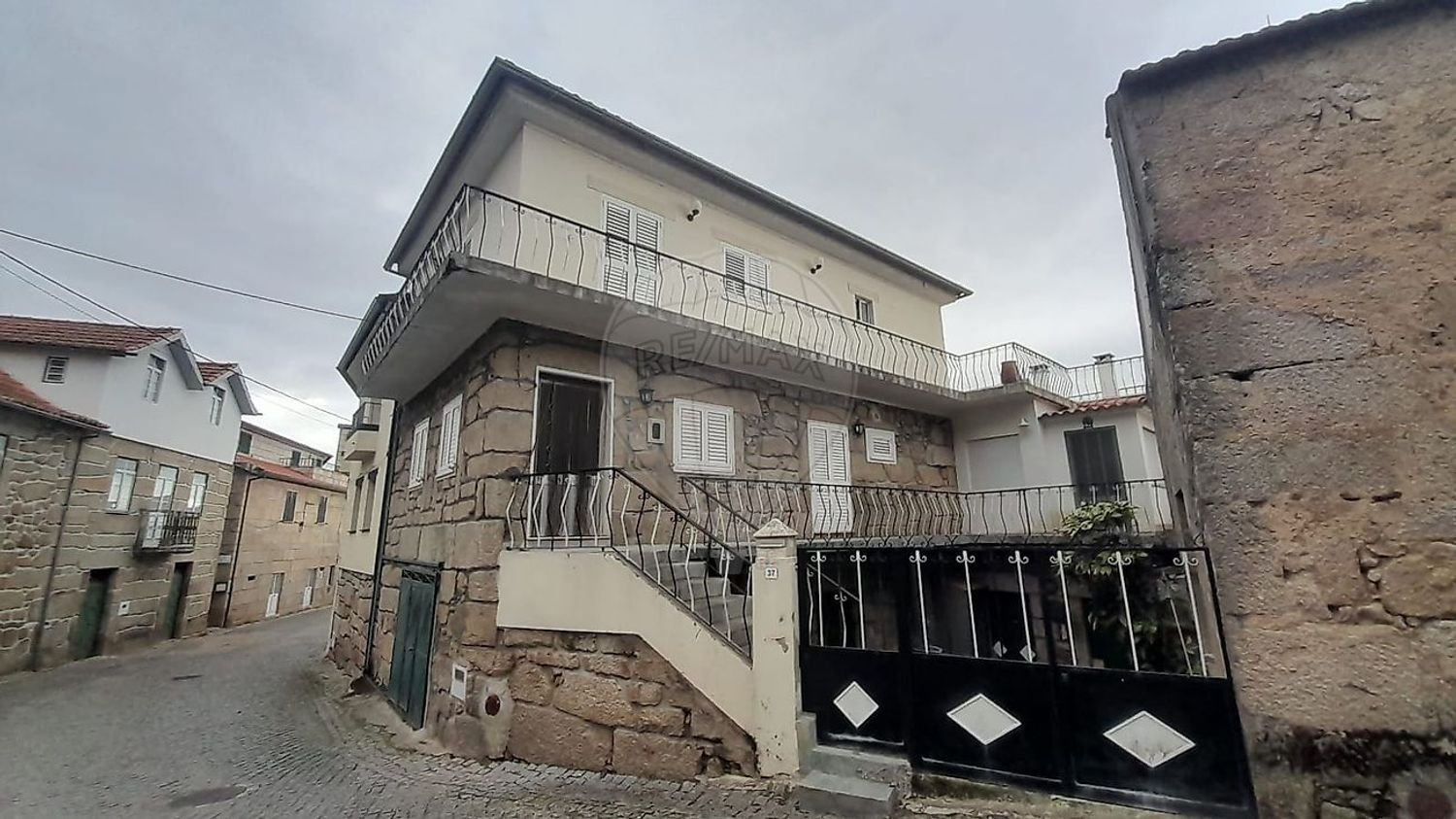 4 bedrooms House in Fornos de Algodres, Portugal No. 186765