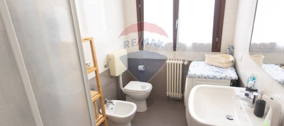 3 bedrooms Apartment in Fidenza, Italy No. 58579 11