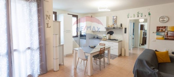 3 bedrooms Apartment in Fidenza, Italy No. 58579 4