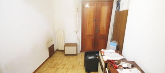 5 rooms House in Vinci, Italy No. 114720 4