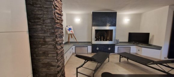 6 rooms House in Camaiore, Italy No. 208478 24