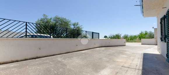 5-salle Villa à Conversano, Italy No. 107437 18