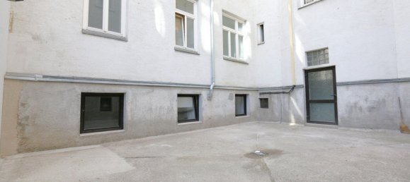 36m² Commercial property in Brigittenau, Austria No. 132054 4