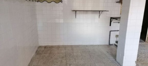 55m² Commercial property in Valladolid, Spain No. 73829 9